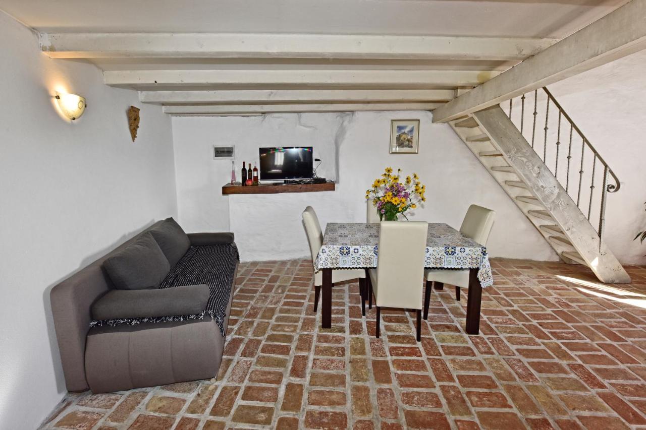 Villa Fragola Motovun Exteriér fotografie